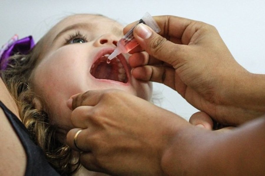 Center campanha de vacinacao contra a poliomielite e o sarampo comeca nesta segunda