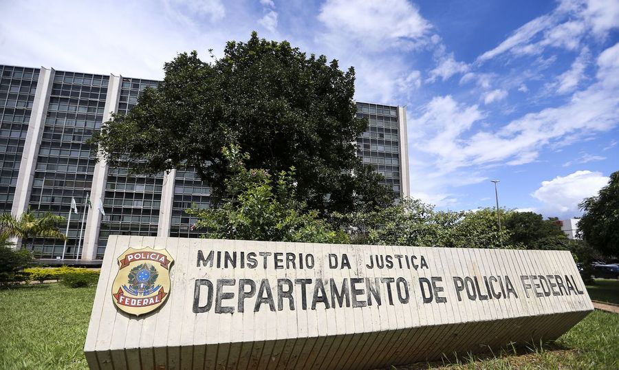 Center sede da policia federal em brasilia0505202669