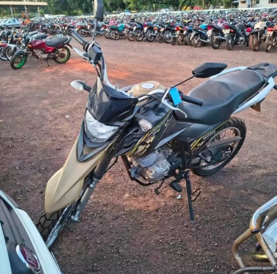 Center moto
