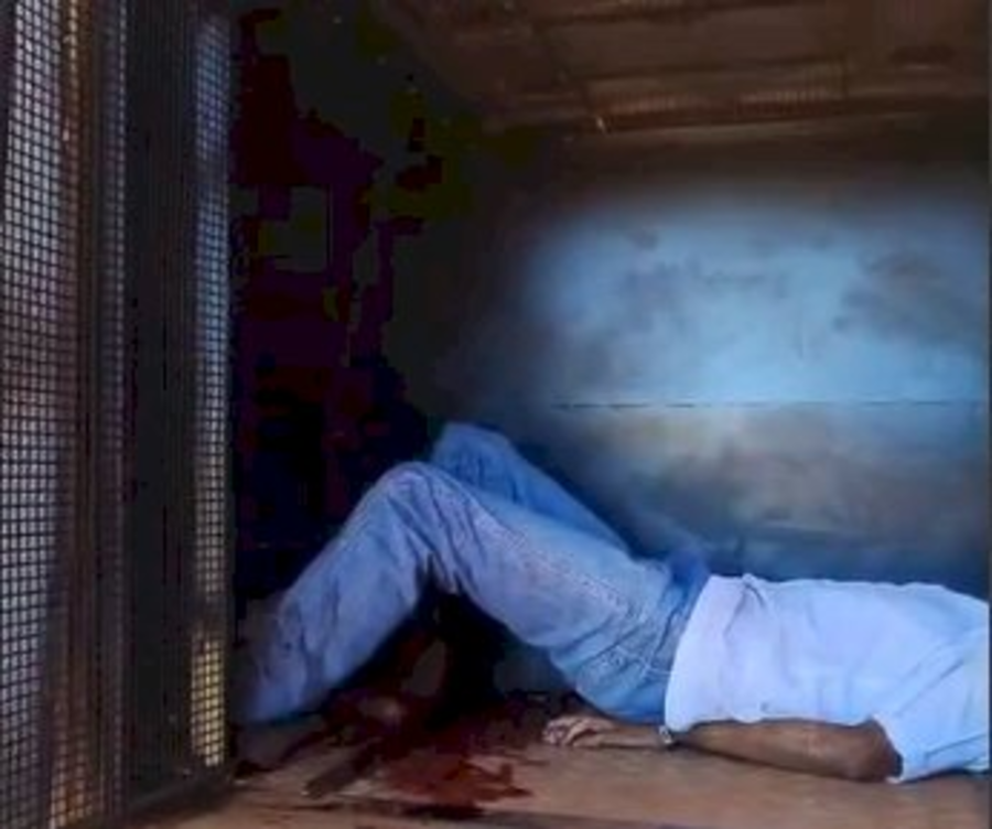 Center 99cb7655ffccd4ac06f8dc013dda7700 1