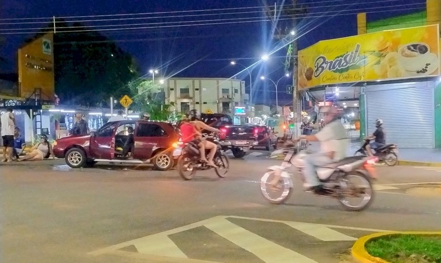 Center 3edd9f95bb08d66e09a5b794369b82d2 1