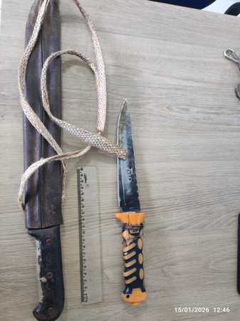 Left or right 2c8f3571 f345 4275 a723 6435daaacc55