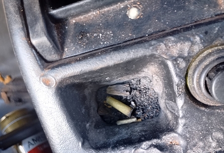 Left or right c46c32cf 10d0 4f62 a01e 00671283a93d