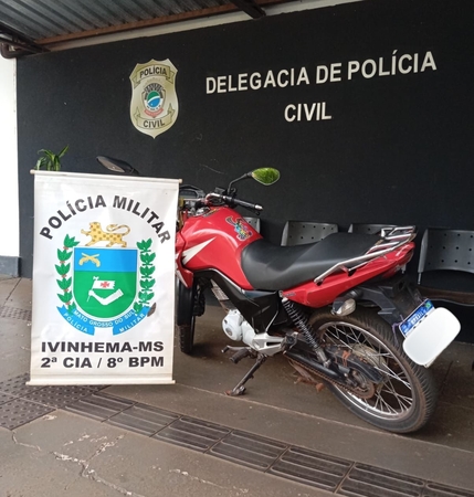 Left or right 01e3019f 6fbb 4163 afa3 ee1822b12136