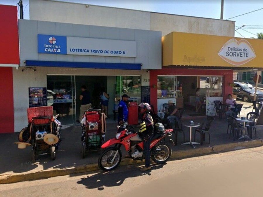 Center 3kdn3b4lf8e8c