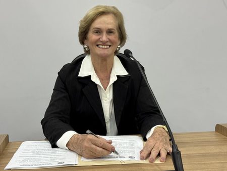 Left or right img 1636 1068x801