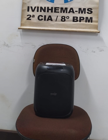 Left or right 9c092be2 d6be 4edb ac49 ee26d16bd4cc