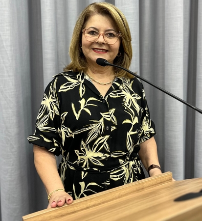 Left or right whatsapp image 2024 11 26