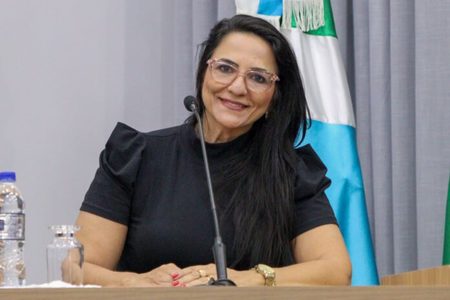 Left or right lucimara