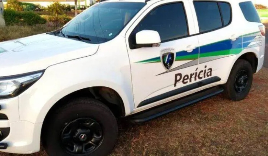 Center pericia