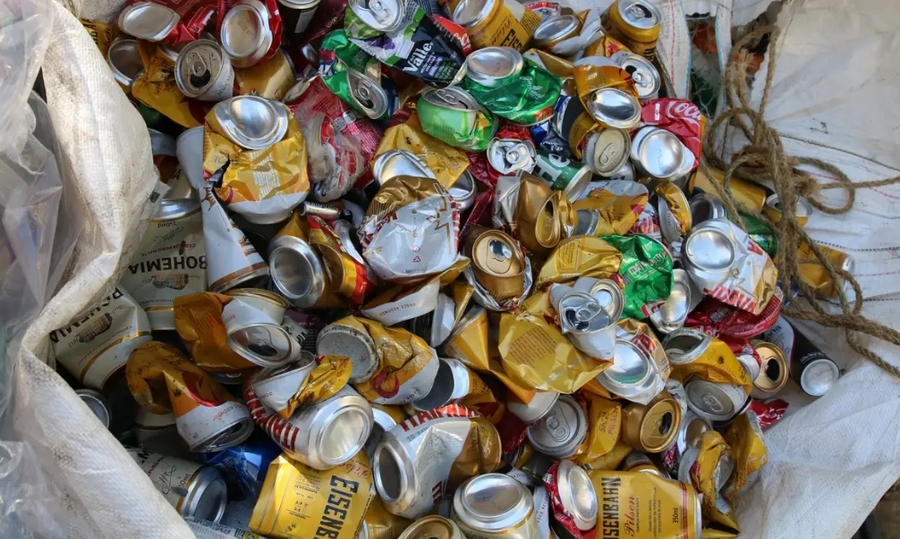 Center latas