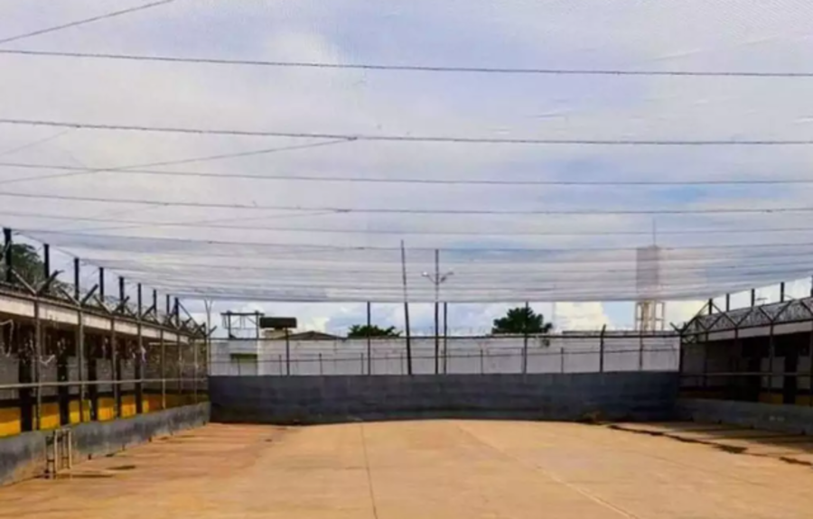 Center y475rnlccamx