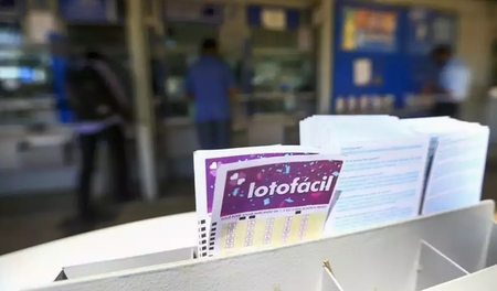 Left or right center loto